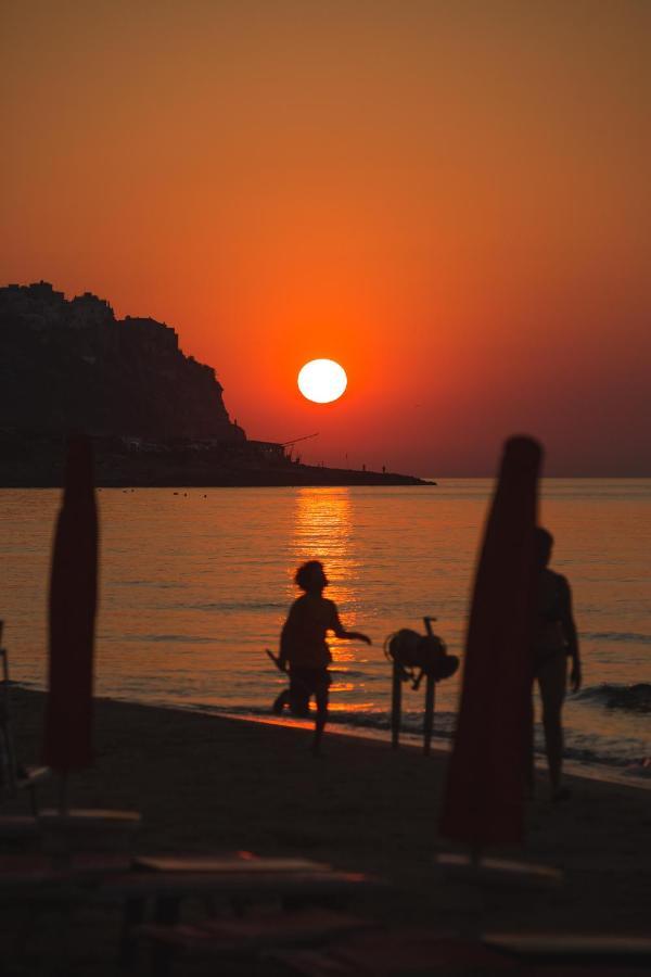Appartamenti - Spiaggia Zaiana Peschici Ngoại thất bức ảnh